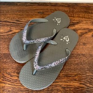 Justice Glitter Gray Silver Strap Flip Flops